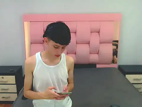 thaigo twink38 online show from 31, 10, 2025