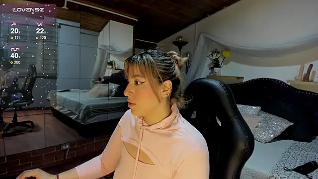 sophialyh 1 online show from 26, 11, 2025