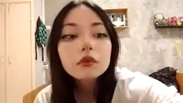 Snapshot of Beeping_Creature chatting on 1, 11, 2025 Beeping Creature online show from 1, 11, 2025