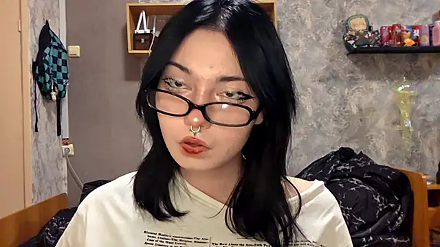 Snapshot of Beeping_Creature chatting on 7, 11, 2025 Beeping Creature online show from 7, 11, 2025