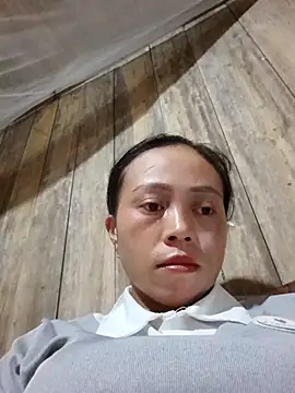 Tuyet xx online show from 17, 10, 2025