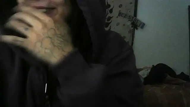 cutiefeet00 online show from 8, 10, 2025