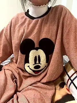 Snapshot of lee_ly chatting on 10, 1, 2026 lee ly online show from 10, 1, 2026