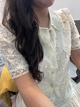 Snapshot of lee_ly chatting on 12, 3, 2026 lee ly online show from 12, 3, 2026