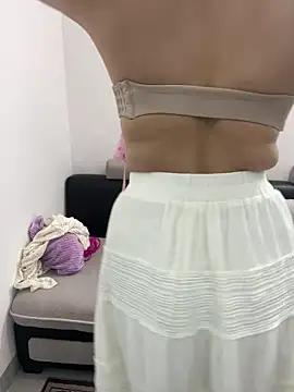 Snapshot of lee_ly chatting on 20, 3, 2026 lee ly online show from 20, 3, 2026