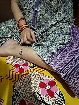 Snapshot of Hot__bhabhi_99 chatting on 30, 9, 2025 Hot bhabhi 99 online show from 30, 9, 2025