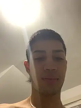 Snapshot of duvan_777 chatting on 25, 10, 2025 duvan 777 online show from 25, 10, 2025