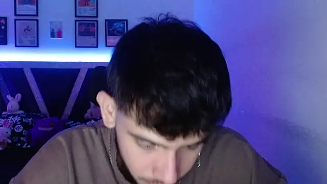 Snapshot of Sebasxxl12 chatting on 11, 10, 2025 Sebasxxl12 online show from 11, 10, 2025