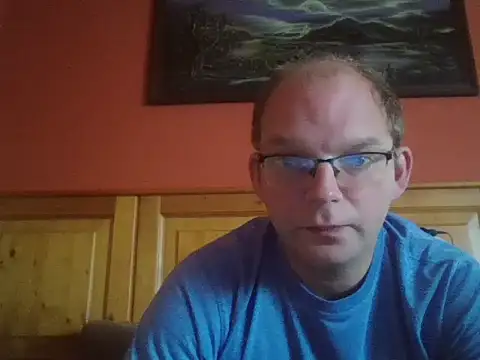 Rado2812 online show from 5, 10, 2025