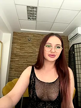 Lunna Squirt online show from 26, 10, 2025