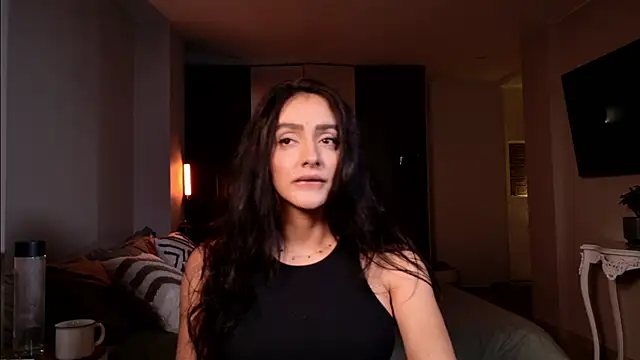 Milana De online show from 17, 11, 2025