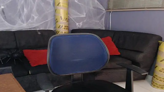 Snapshot of Kuregari_xs chatting on 2, 11, 2025 Kuregari xs online show from 2, 11, 2025