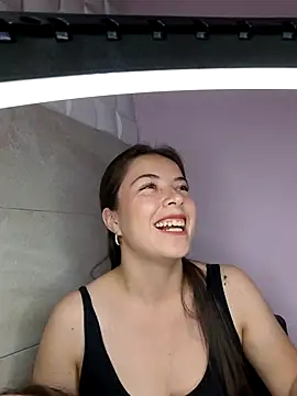 EmmaValencia  online show from 25, 10, 2025