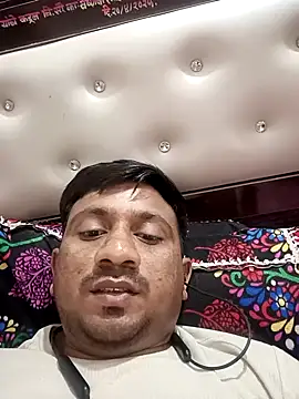 Snapshot of SlipperyRebound0 chatting on 28, 9, 2025 SlipperyRebound0 online show from 28, 9, 2025