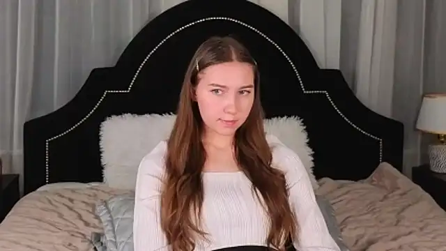 OliviaLay online show from 3, 2, 2026