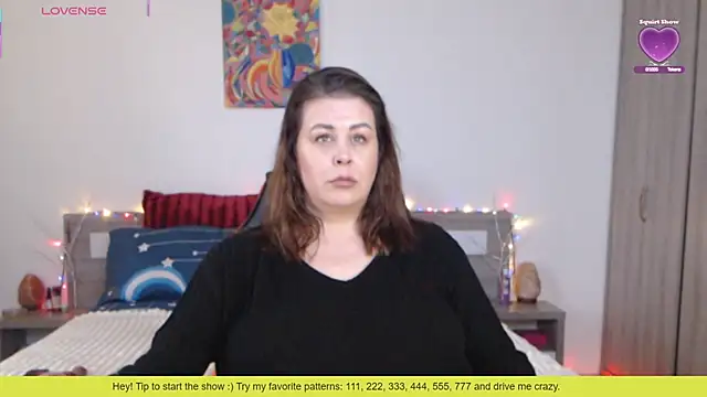 1Felicity1 online show from 7, 11, 2025