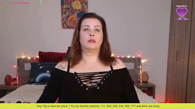 1Felicity1 online show from 8, 11, 2025