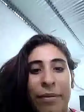 Snapshot of Brenda123- chatting on 17, 10, 2025 Brenda123- online show from 17, 10, 2025