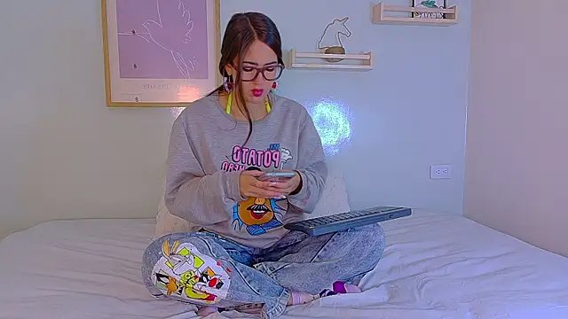 Julietasweett   online show from 15, 11, 2025