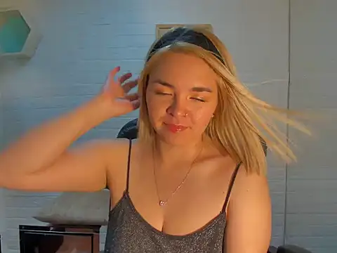 Eily Blunts online show from 15, 10, 2025