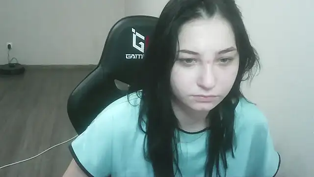 Snapshot of meow_woem chatting on 31, 10, 2025 meow woem online show from 31, 10, 2025