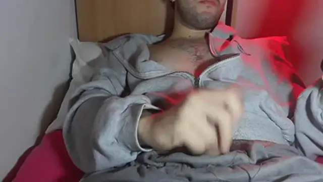 cazzo18cm3 online show from 19, 12, 2025