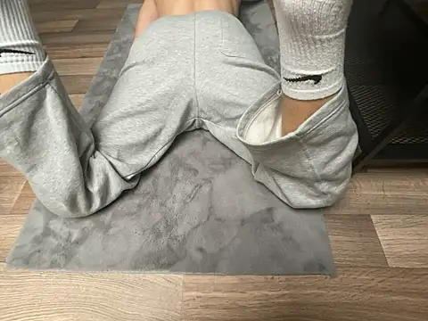 cuteboy19xxx online show from 24, 10, 2025