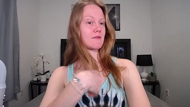 naughtyfox89 online show from 12, 2, 2026