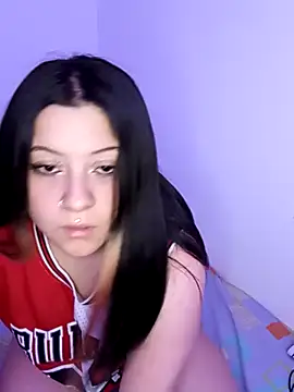 Snapshot of Honey_Alix chatting on 29, 9, 2025 Honey Alix online show from 29, 9, 2025