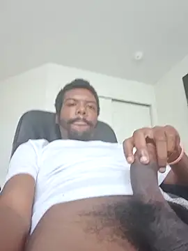 Snapshot of MrBigDickShow chatting on 17, 10, 2025 MrBigDickShow online show from 17, 10, 2025