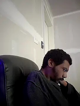 Snapshot of MrBigDickShow chatting on 31, 10, 2025 MrBigDickShow online show from 31, 10, 2025