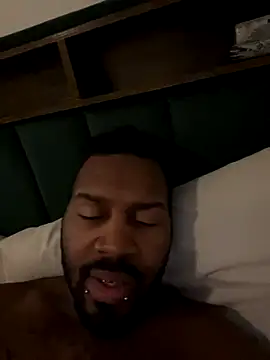 Snapshot of asianblacklove chatting on 17, 12, 2025 asianblacklove online show from 17, 12, 2025