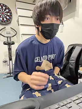 Snapshot of mikan_kun_st chatting on 15, 10, 2025 mikan kun st online show from 15, 10, 2025