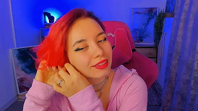 MarcelineChi online show from 28, 10, 2025