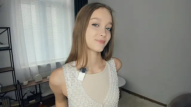 SerrenaAa online show from 5, 11, 2025