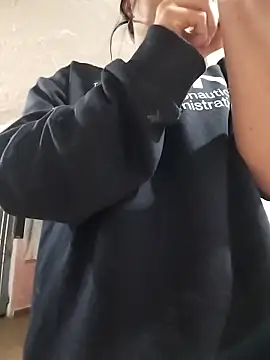 Valentina Squirt- online show from 6, 10, 2025