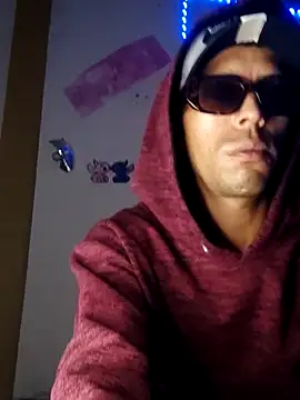 Snapshot of Alixkil chatting on 12, 11, 2025 Alixkil online show from 12, 11, 2025