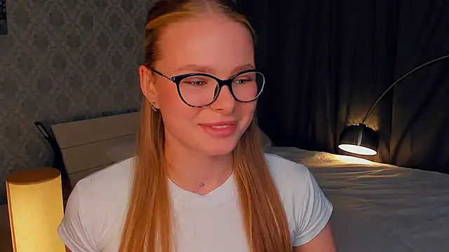 LibbyVenzeio online show from 16, 10, 2025