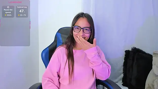 aleaa x online show from 22, 10, 2025