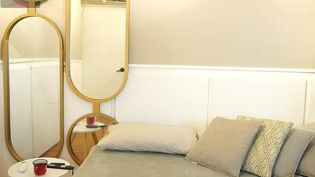 Roxy Vega online show from 19, 11, 2025