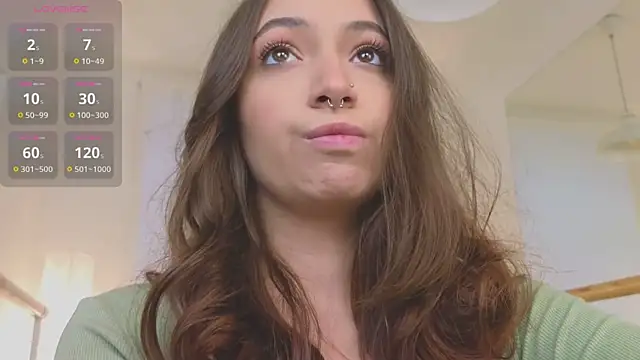 Snapshot of slow_flower chatting on 14, 10, 2025 slow flower online show from 14, 10, 2025