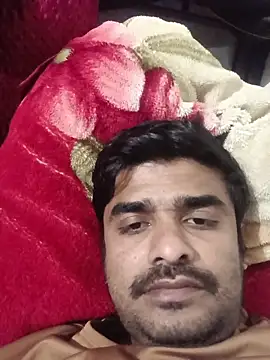 puneriboy32 online show from 17, 11, 2025