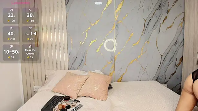 Snapshot of Samara_Smith04 chatting on 21, 11, 2025 Samara Smith04 online show from 21, 11, 2025