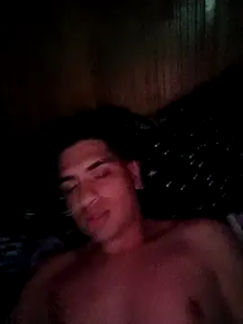 Snapshot of daniandr119 chatting on 6, 11, 2025 daniandr119 online show from 6, 11, 2025