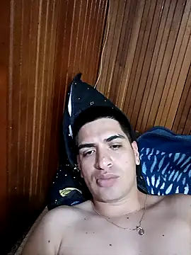 Snapshot of daniandr119 chatting on 13, 11, 2025 daniandr119 online show from 13, 11, 2025