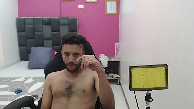 Juan FelipeX01 online show from 17, 10, 2025