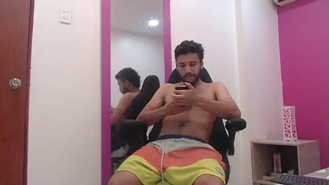 Juan FelipeX01 online show from 8, 11, 2025