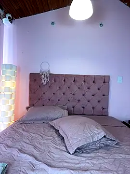 Snapshot of saramooon chatting on 27, 10, 2025 saramooon online show from 27, 10, 2025