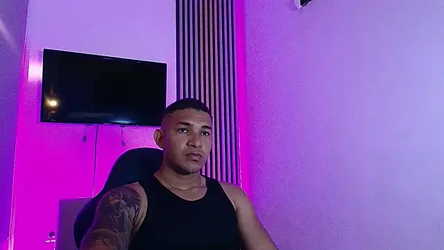 Snapshot of venedic_bull chatting on 8, 3, 2026 venedic bull online show from 8, 3, 2026