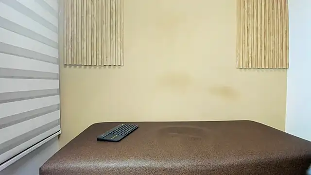 Snapshot of VANESA_RUSEFF chatting on 18, 10, 2025 VANESA RUSEFF online show from 18, 10, 2025